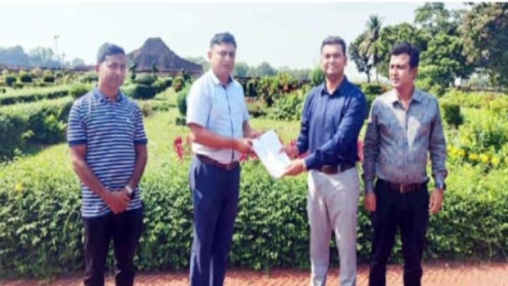 ঐতিহাসিক পাহাড়পুর বৌদ্ধবিহার অত্যাধুনিক সংযোগ সড়ক নির্মাণে জমি হস্তান্তর